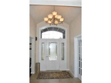 Entry/Foyer.