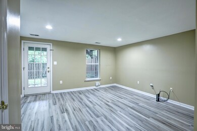 45611 Iron Horse Terrace, Sterling, VA 20166 - photo 3