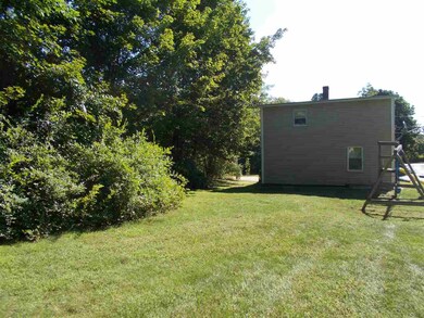21 Hanson St, Somersworth, NH 03878 - photo 4