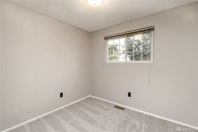 1304 S 276th Place, Des Moines, WA 98198 - photo 7