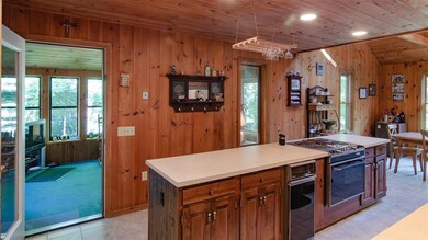 693 Noyes Ln, Hartford, VT 05001 - photo 5