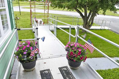 61 Chapel St, West Rutland, VT 05777 - photo 2