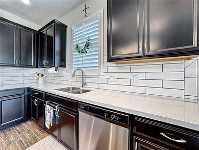 3185 Hardwood Hammock Dr, Orlando, FL 32824 - photo 4