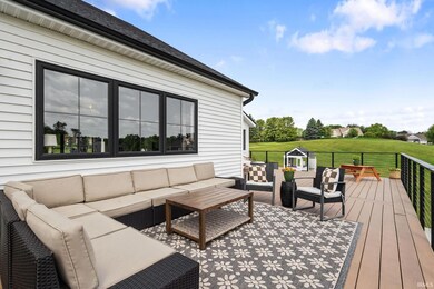 11306 Fishers Pond, Middlebury, IN 46540 - photo 5