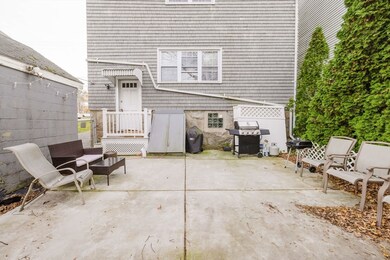 404 Bradford Ave, Fall River, MA 02721 - photo 5