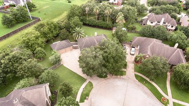 2880 Everett Dr, Friendswood, TX 77546 - photo 4