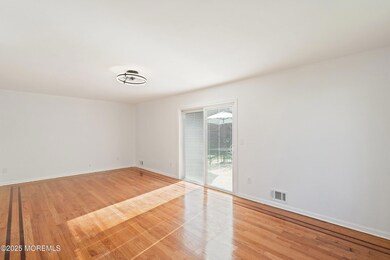 34 Van Dorn St, Keyport, NJ 07735 - photo 6