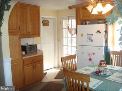 5428 Hoppenville Rd, Green Lane, PA 18054 - photo 4
