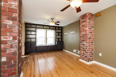 07_Dining Room