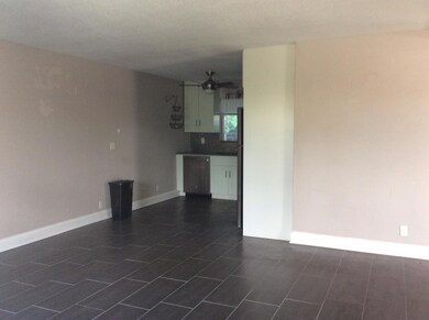 532 26th St unit 6, West Palm Beach, FL 33407 - photo 2