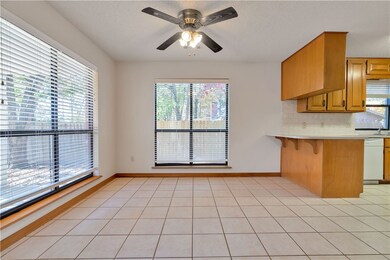 3417 N Sandpiper Dr, Fayetteville, AR 72704 - photo 5