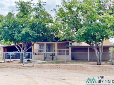 1405 W Bonbright St, Carlsbad, NM 88220 - photo 2