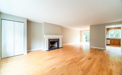 12 Mansion Woods Dr unit D, Agawam, MA 01001 - photo 3