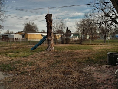 2011 W 18th St, North Platte, NE 69101 - photo 6