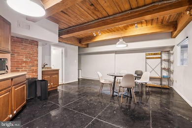 19 Cuthbert St unit B, Philadelphia, PA 19106 - photo 5