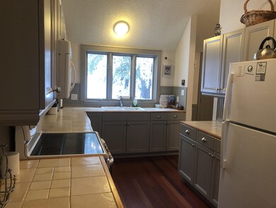 1163 Baker Turn unit 2c, Hartford, VT 05001 - photo 6