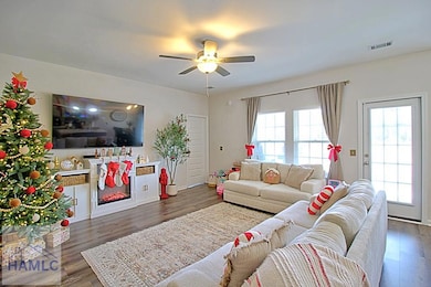 1560 Arnall Dr, Allenhurst, GA 31301 - photo 2