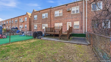 14101 Jewel Ave, Flushing, NY 11367 - photo 5