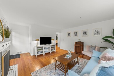 426 Elm St, Glen Ellyn, IL 60137 - photo 6