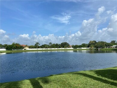 7266 SW 44th Ct, Davie, FL 33314 - photo 2