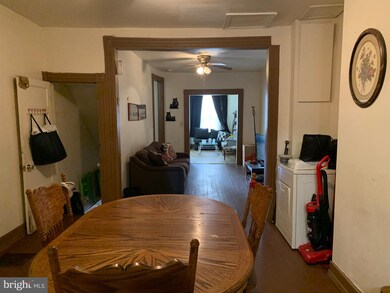 1607 Abbotston St, Baltimore, MD 21218 - photo 3