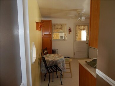 925 Chaplin St, Conway, PA 15027 - photo 5