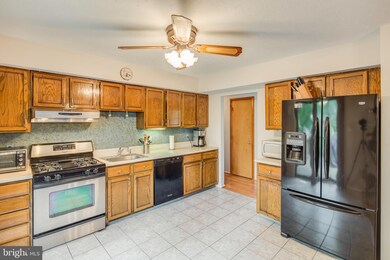 814 Beechwood Ave, Cherry Hill, NJ 08002 - photo 6