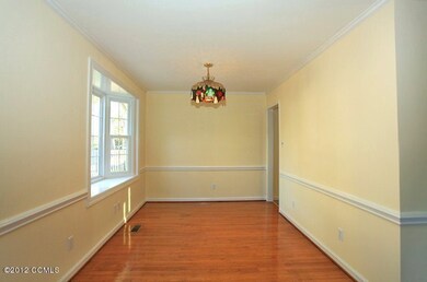 Dining/Breakfast Area