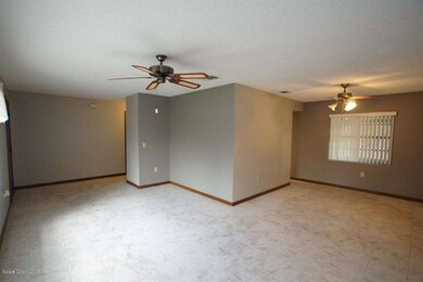 Spring Cir 2206 - Living_Dining (Medium)