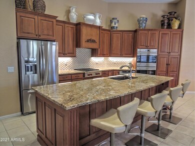 8051 S Michele Ln, Tempe, AZ 85284 - photo 5