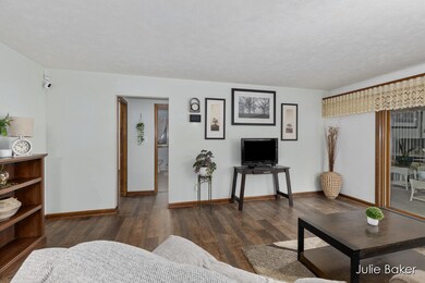 734 Gardenview Dr SW unit 83, Byron Center, MI 49315 - photo 7
