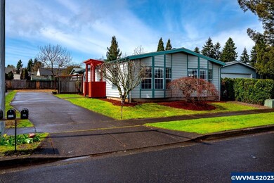5221 10th St SE, Salem, OR 97306 - photo 2