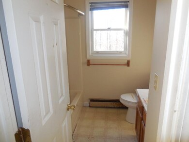 3445 Stage Rd, Jericho, VT 05465 - photo 6