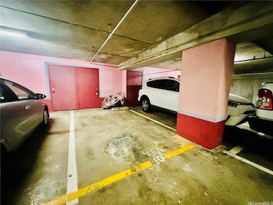 Storage unit is on the right.