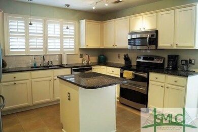 142 Druid Cir, Savannah, GA 31410 - photo 6