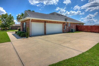 2429 Cumberland Way Crestview-print-004-