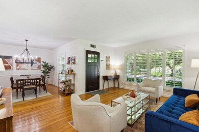 6523 Axton Cir, Dallas, TX 75214 - photo 6