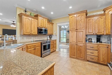 2419 Tay, Lake Charles, LA 70611 - photo 7