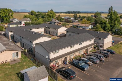 455 W D St, Halsey, OR 97348 - photo 5