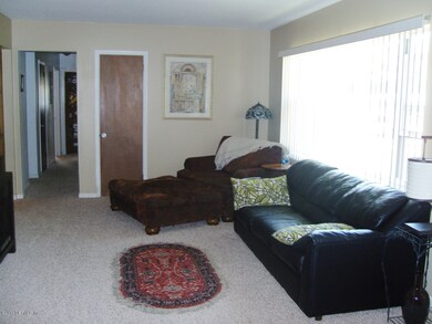 5105 Mc Manus Dr, Jacksonville, FL 32210 - photo 6