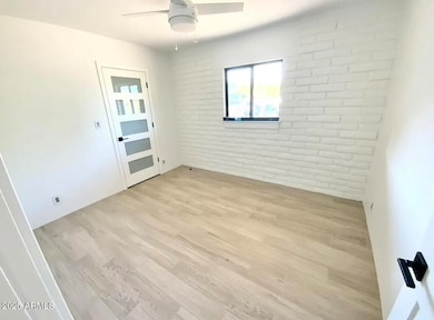 5811 E Surrey Dr unit 2, Cave Creek, AZ 85331 - photo 5