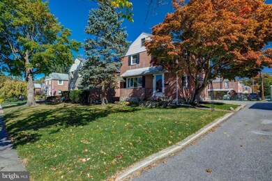 409 W Grays Ave, Glenolden, PA 19036 - photo 3