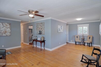 5710 Indian Rock Rd, Louisville, KY 40219 - photo 7