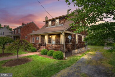 142 Virginia St, Strasburg, VA 22657 - photo 4