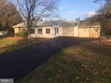 11 Moore Rd, Mohnton, PA 19540 - photo 3