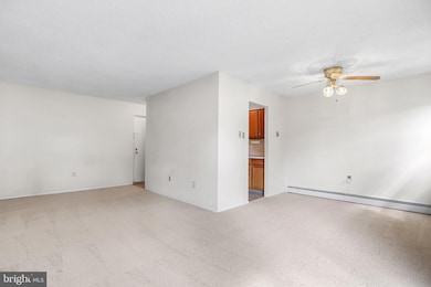 280 Bridgewater Rd unit D-4, Brookhaven, PA 19015 - photo 4