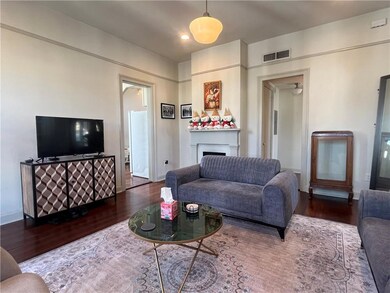 734 Ursulines Ave, New Orleans, LA 70116 - photo 5