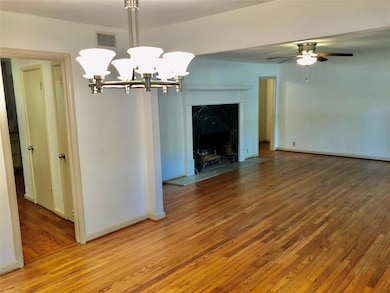 7121 Fisher Rd, Dallas, TX 75214 - photo 3