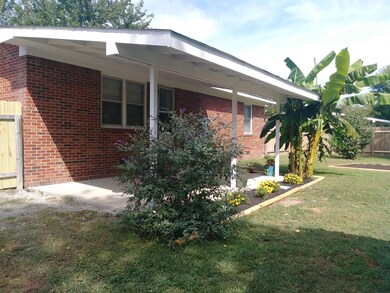 804 Sedgefield Ct, Manchester, TN 37355 - photo 2