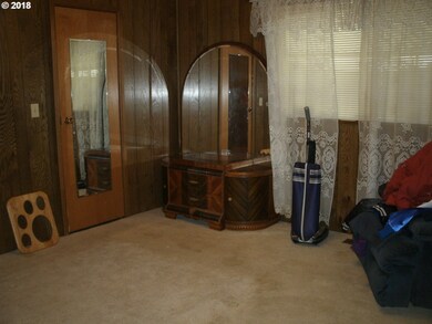 1307 S Water St unit 14, Silverton, OR 97381 - photo 5